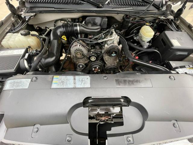 Chevrolet Silverado C1500 Image 10