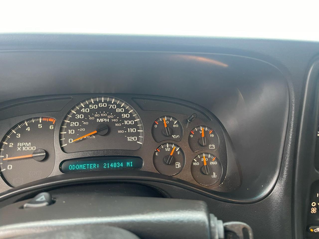 Chevrolet Silverado C1500 Image 9