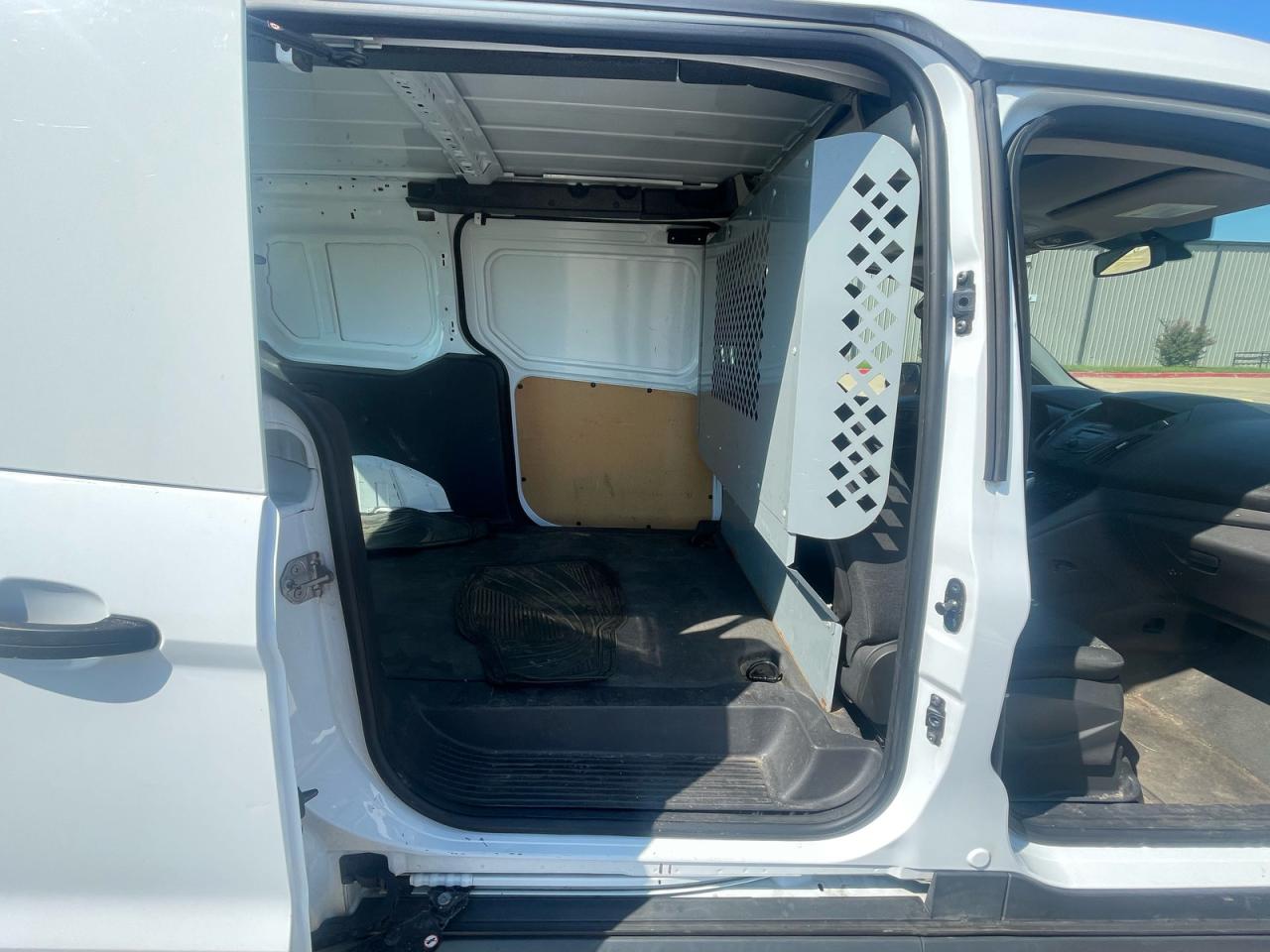 Ford Transit Xl Image 10