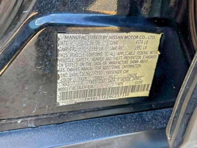 Nissan Altima Se Image 10