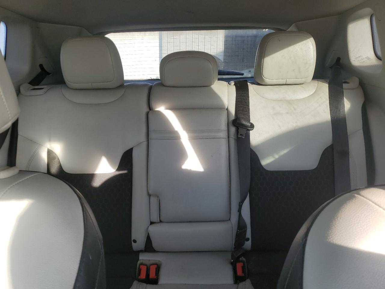 Jeep Compass Latitude Image 8