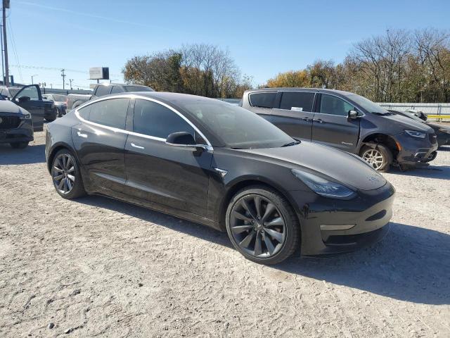Tesla Model 3 Image 4