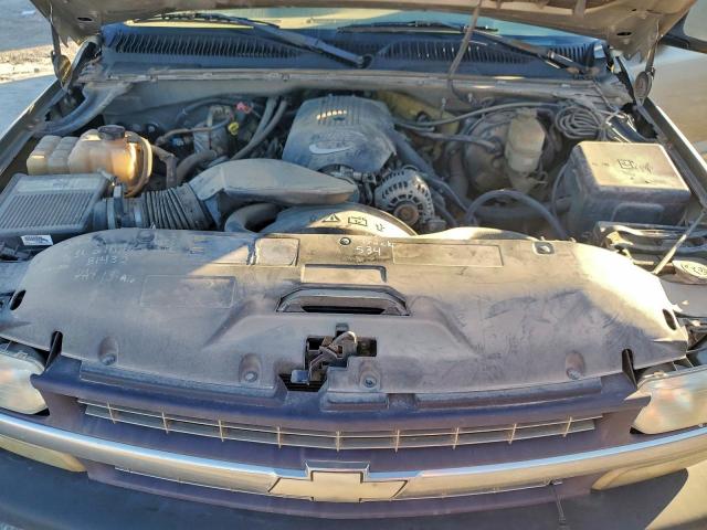 Chevrolet Silverado C1500 Image 11