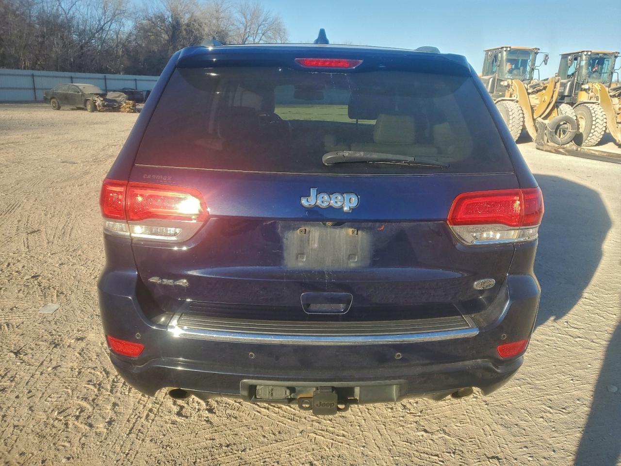 Jeep Grand Cherokee Overland Image 5