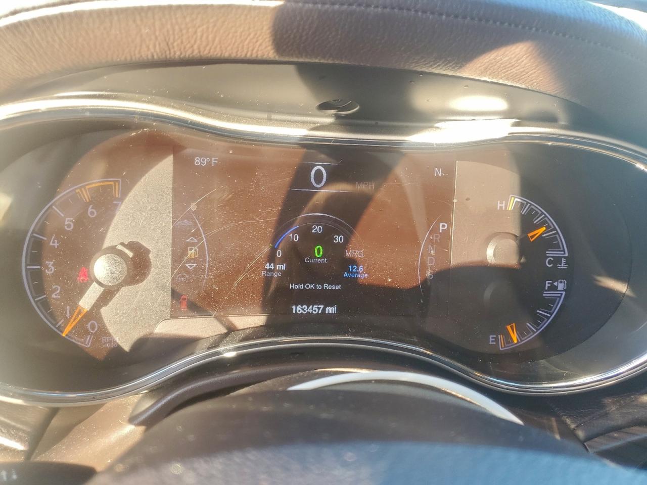 Jeep Grand Cherokee Overland Image 8