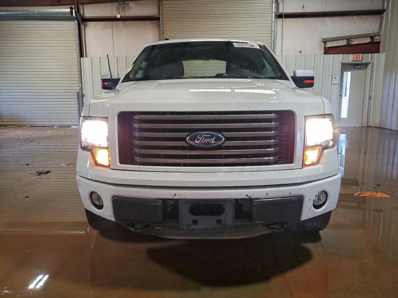 Ford F-150 Supercrew Image 5