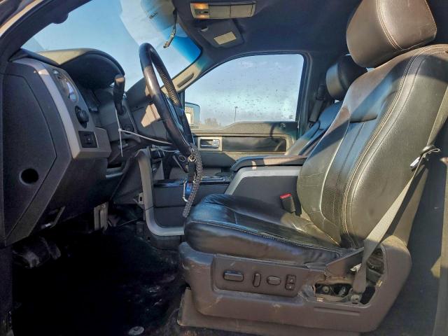 Ford F-150 Supercrew Image 8