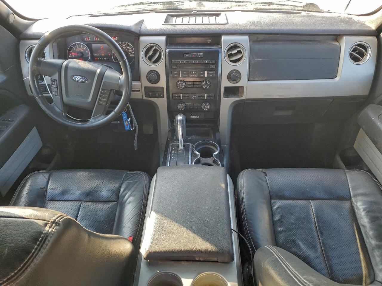 Ford F-150 Supercrew Image 2