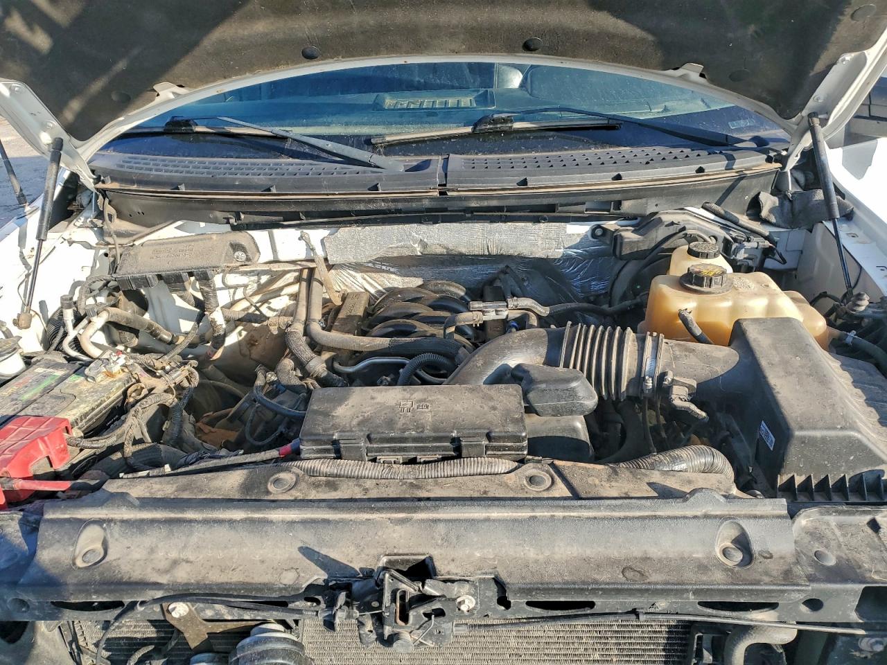 Ford F-150 Supercrew Image 3