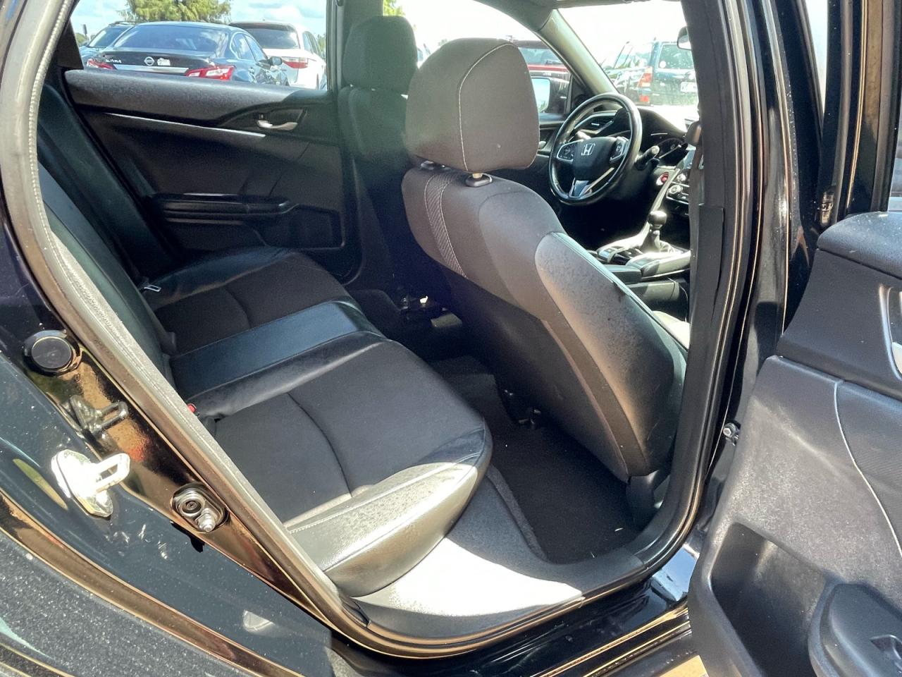 Honda Civic Sport Image 7