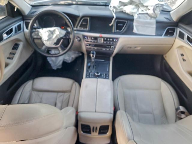 Hyundai Genesis 3.8l Image 8