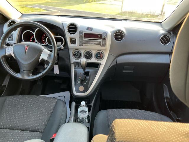 Pontiac Vibe Image 7