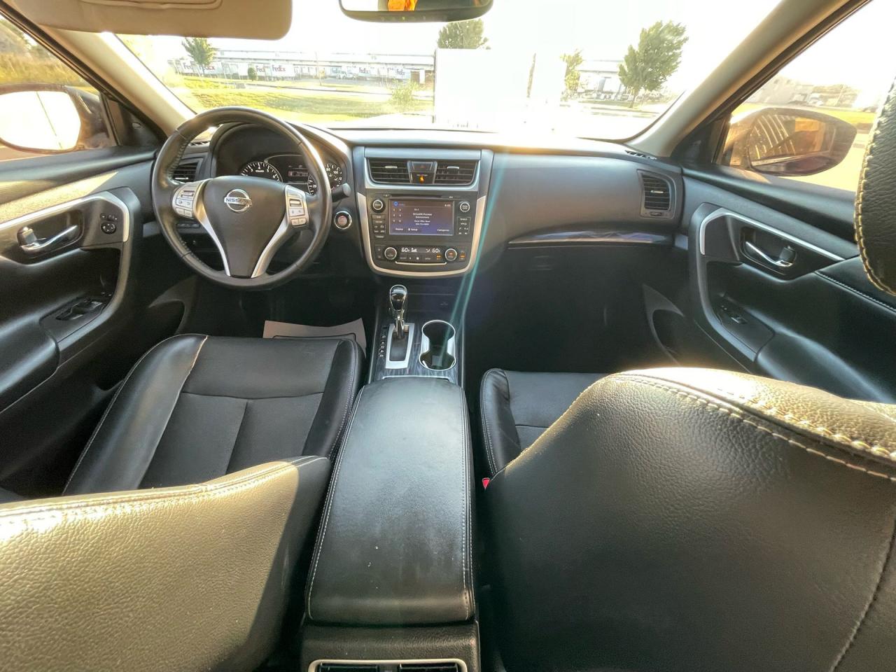 Nissan Altima 2.5 Image 8