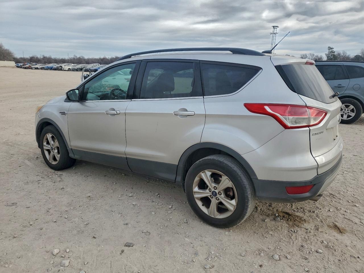 Ford Escape Se Image 3