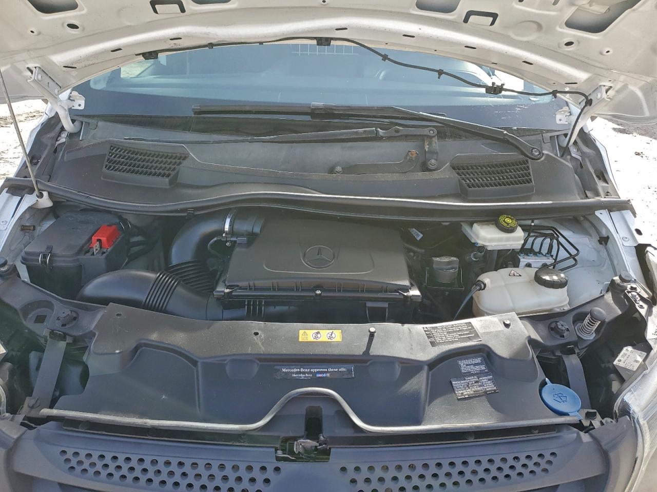 Mercedes-Benz Metris Image 9