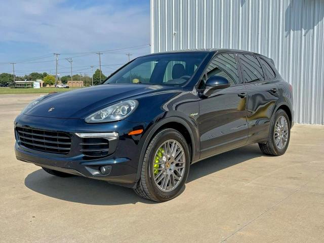Porsche Cayenne Se Hybrid Image 2