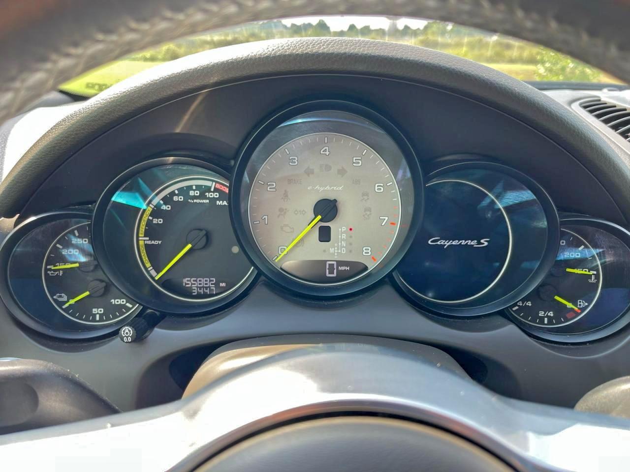 Porsche Cayenne Se Hybrid Image 3