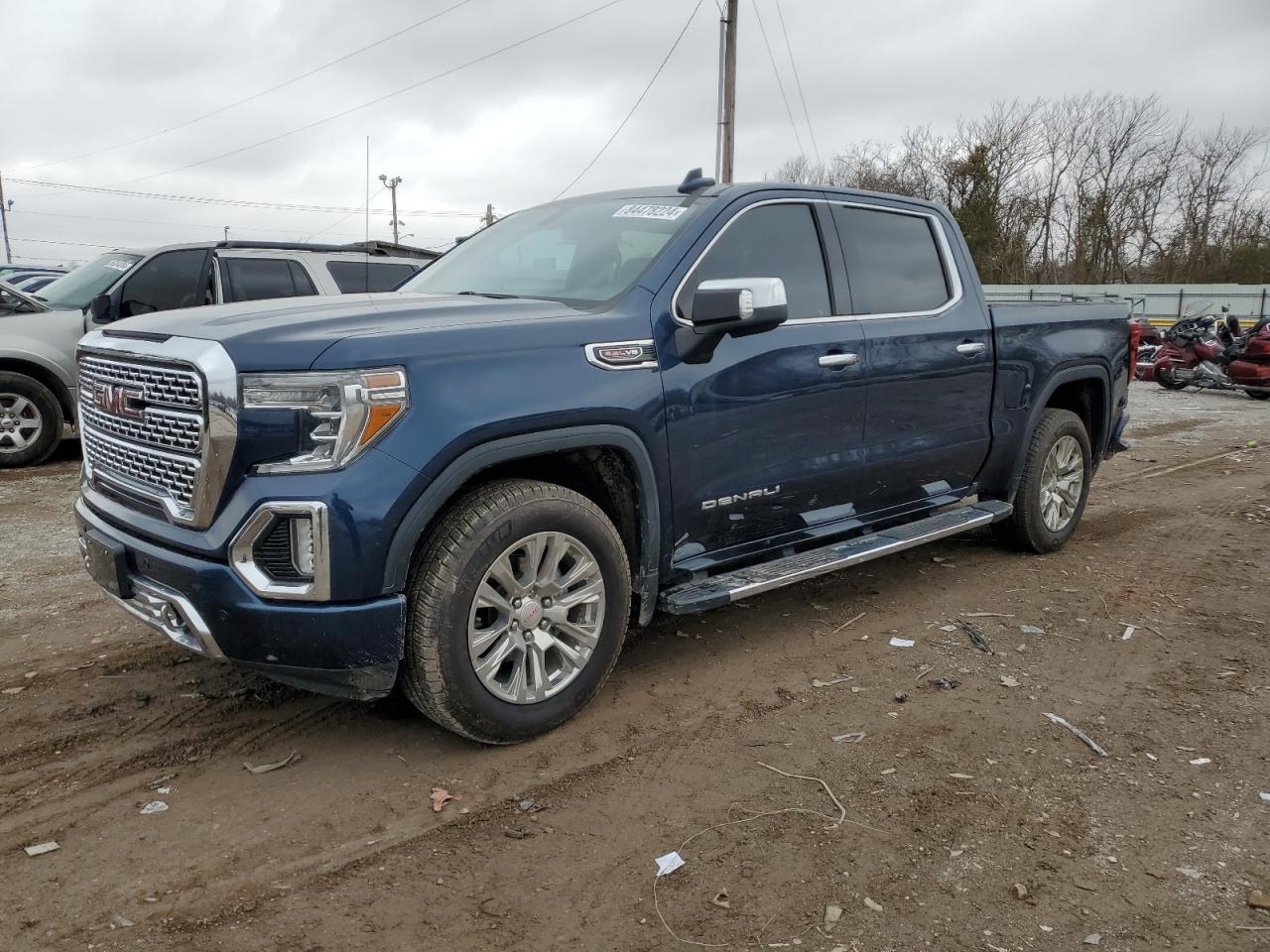 GMC Sierra Image 1