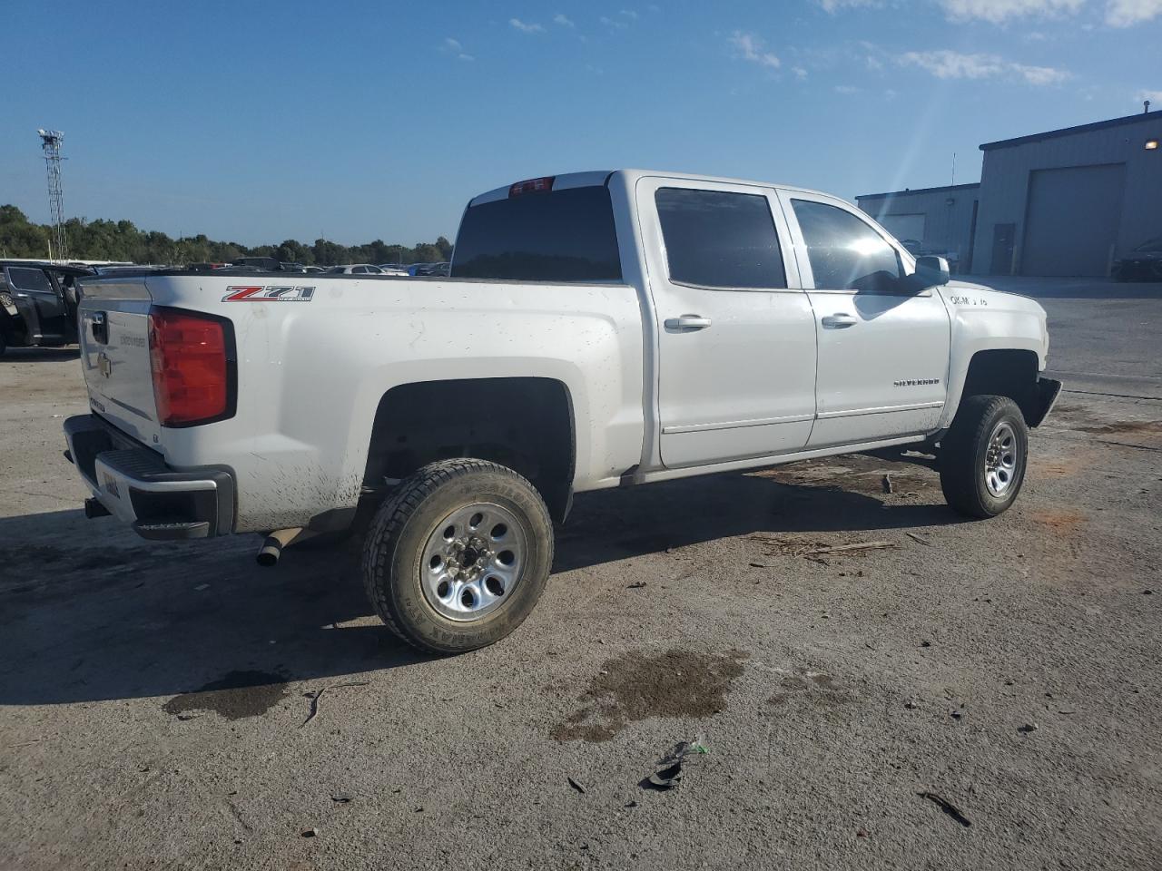 Chevrolet Silverado K1500 Lt Image 2
