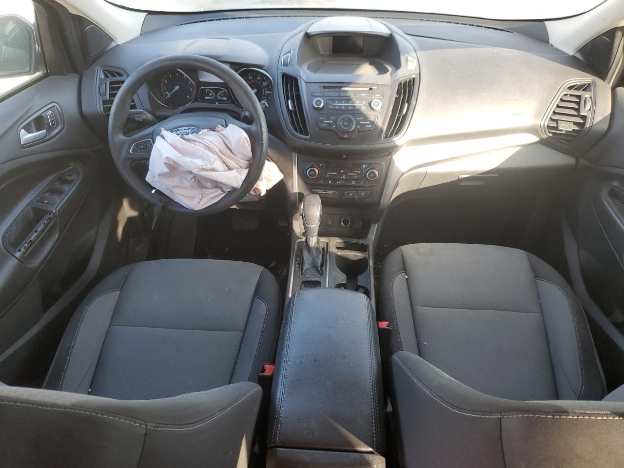 Ford Escape Se Image 4