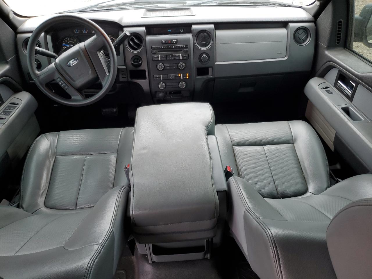 Ford F-150 Supercrew Image 11