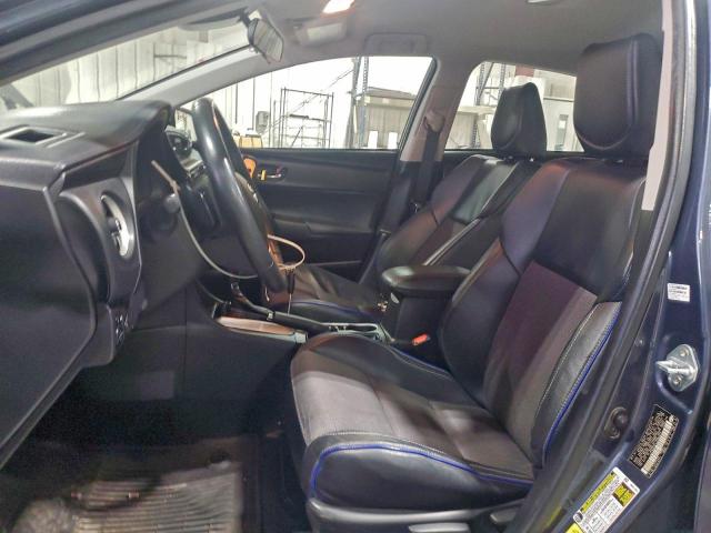 Toyota Corolla L Image 10