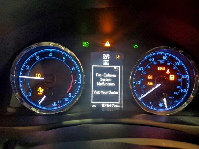 Toyota Corolla L Image 5