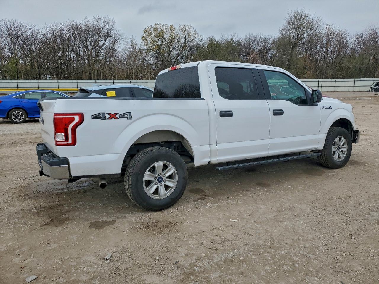 Ford F-150 Supercrew Image 7