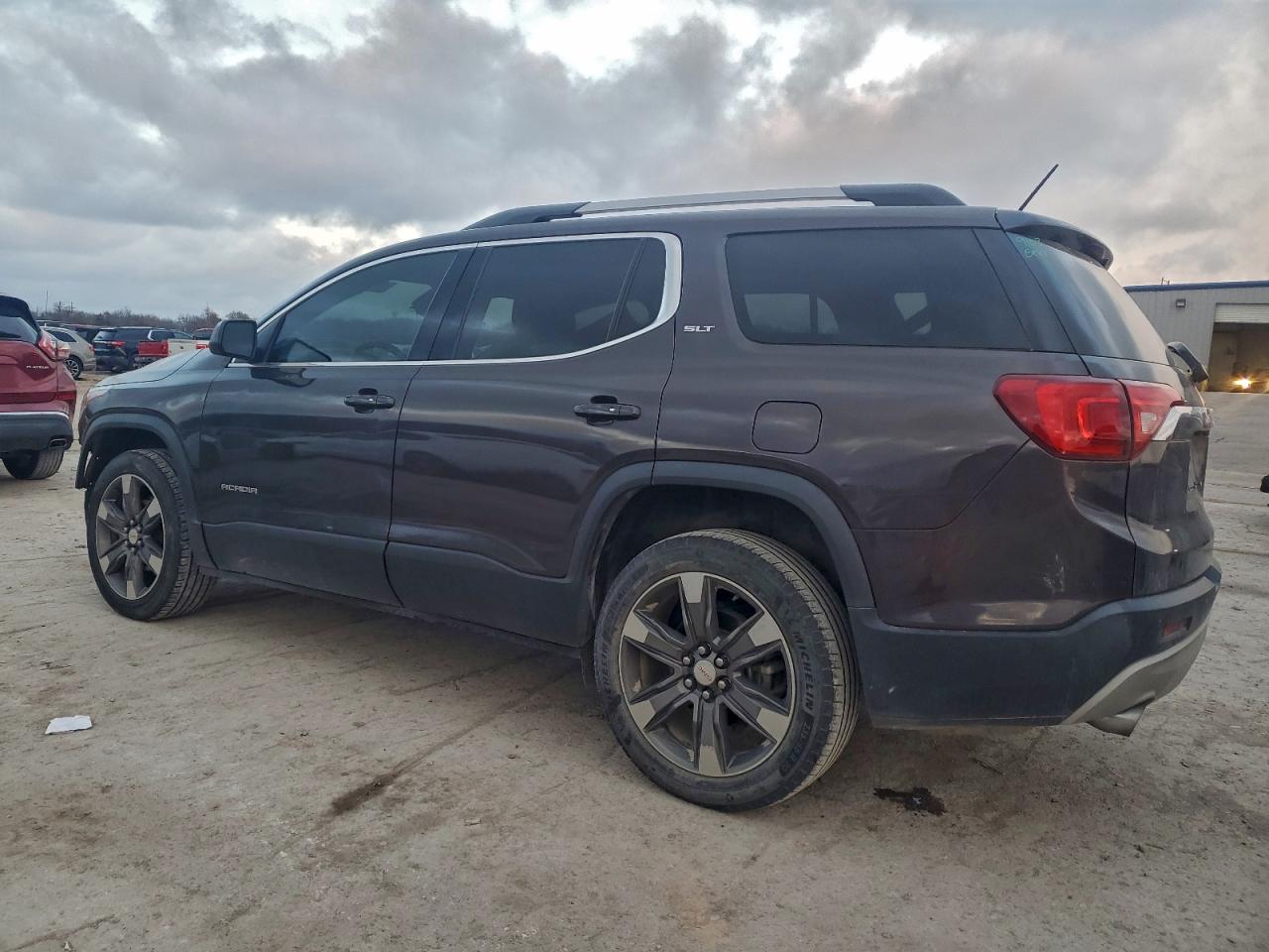 GMC Acadia Slt-2 Image 5