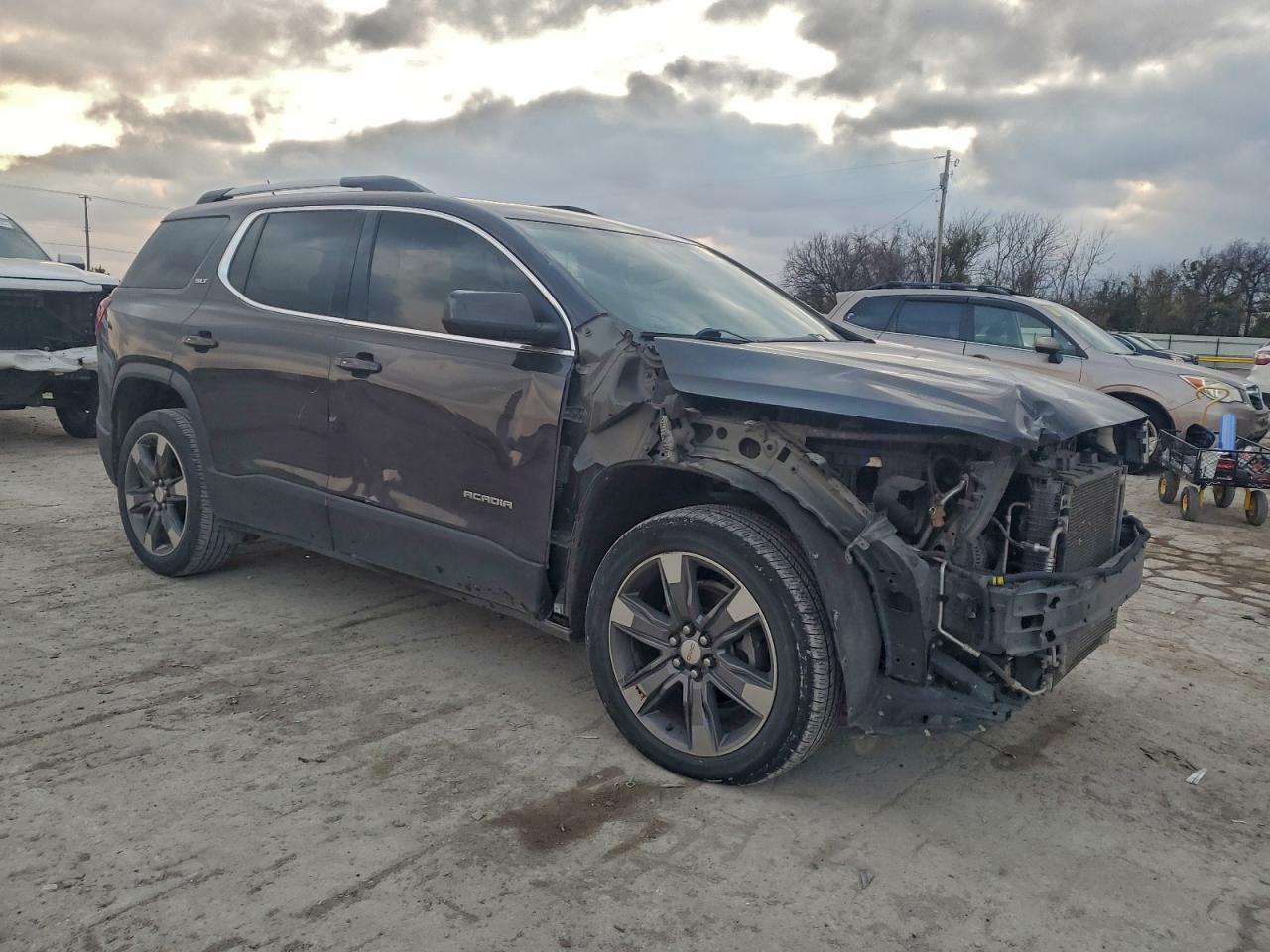 GMC Acadia Slt-2 Image 10