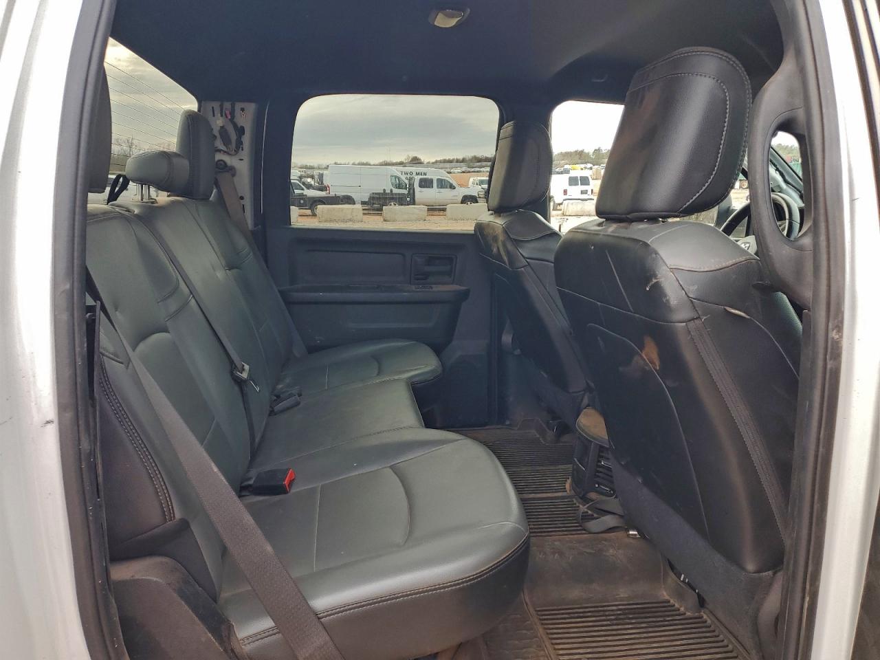 Ram 2500 Tradesman Image 10