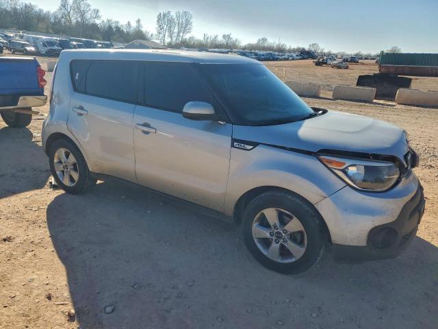 Kia Soul Image 12