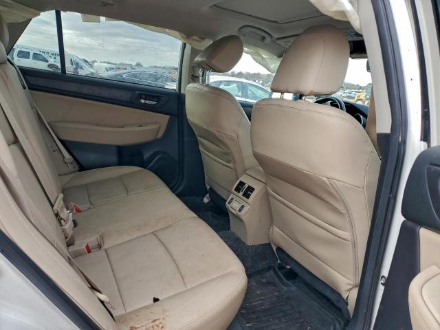 Subaru Outback 2.5i Limited Image 9