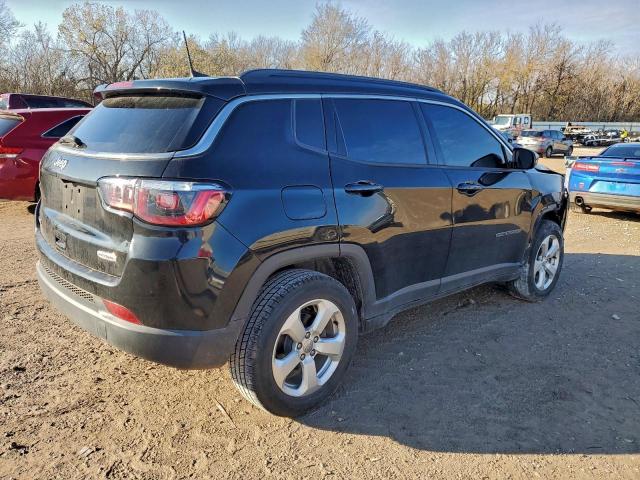 Jeep Compass Latitude Image 10