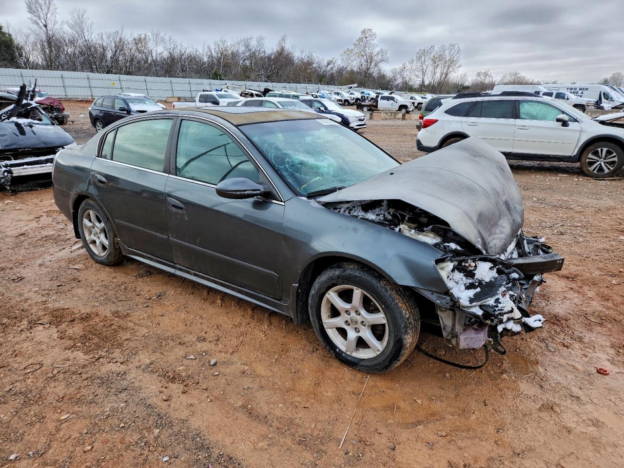 Nissan Altima S Image 5