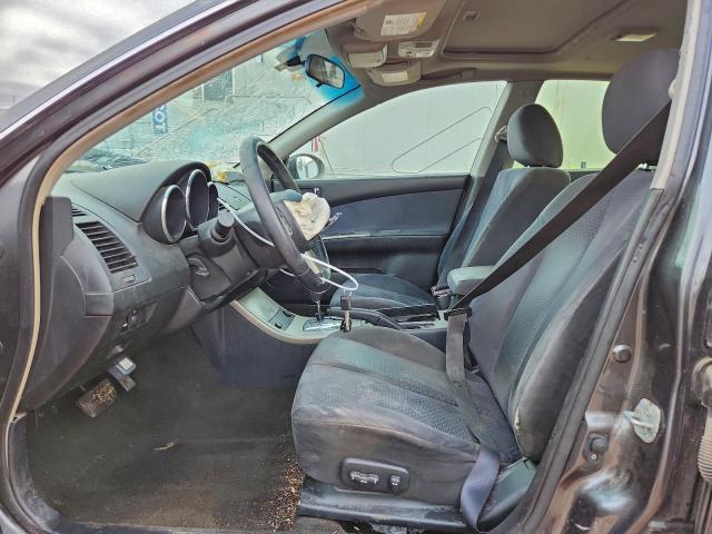 Nissan Altima S Image 4