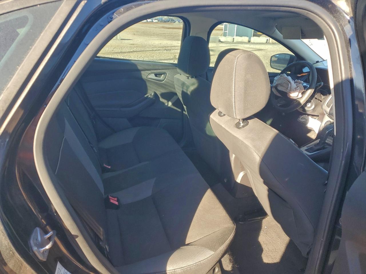 Ford Focus Se Image 9