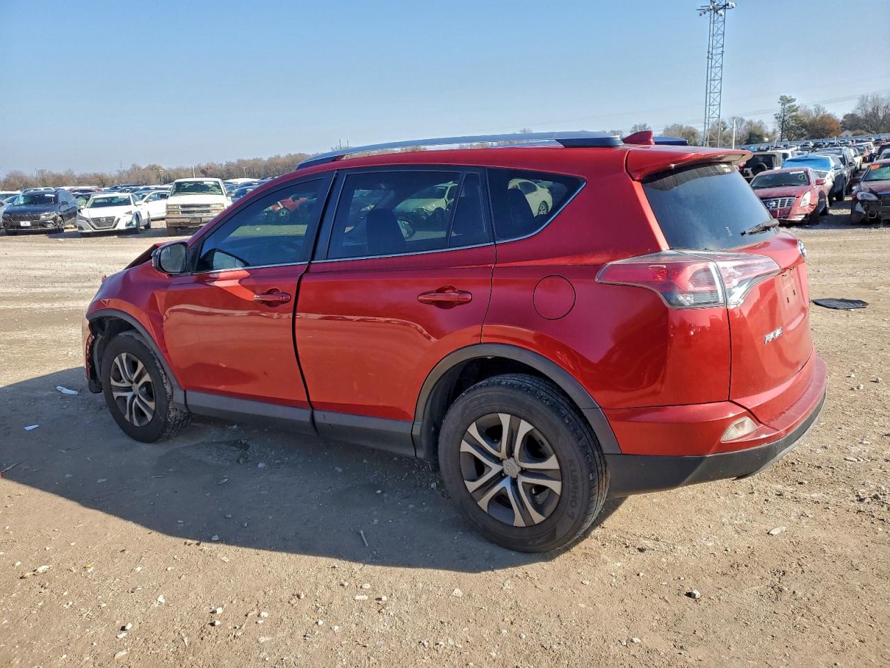 Toyota RAV4 Le Image 5