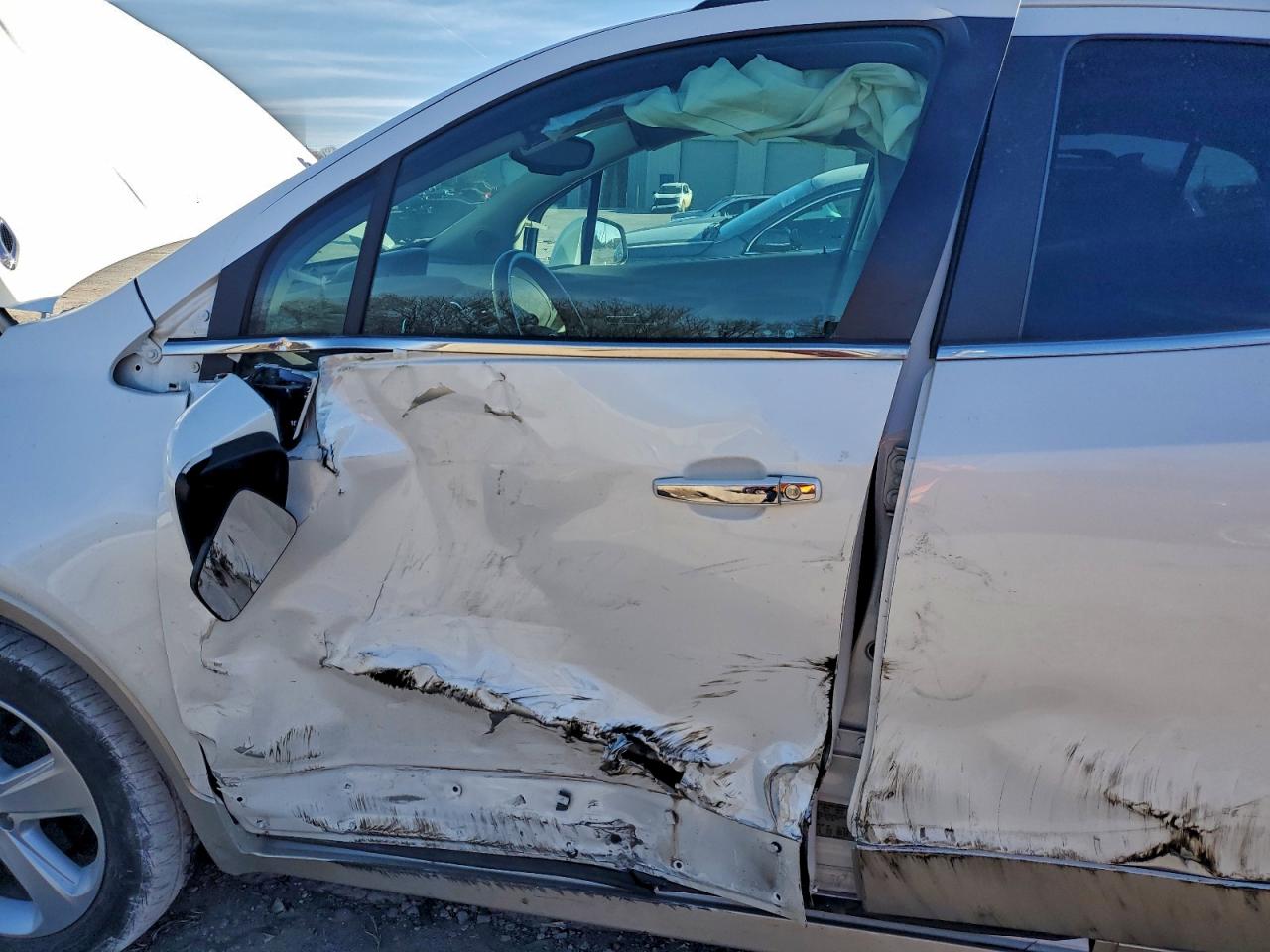 Buick Encore Convenience Image 11