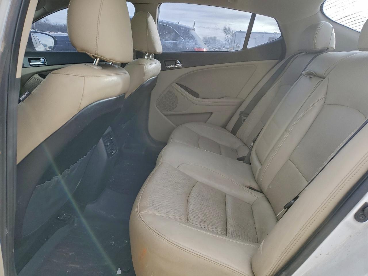 Kia Optima Ex Image 12