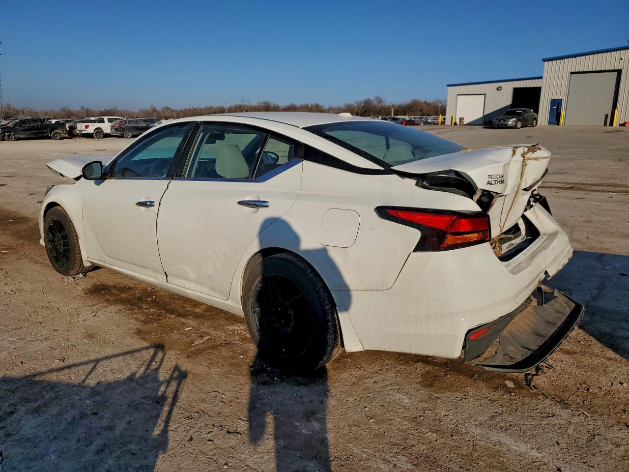 Nissan Altima S Image 4