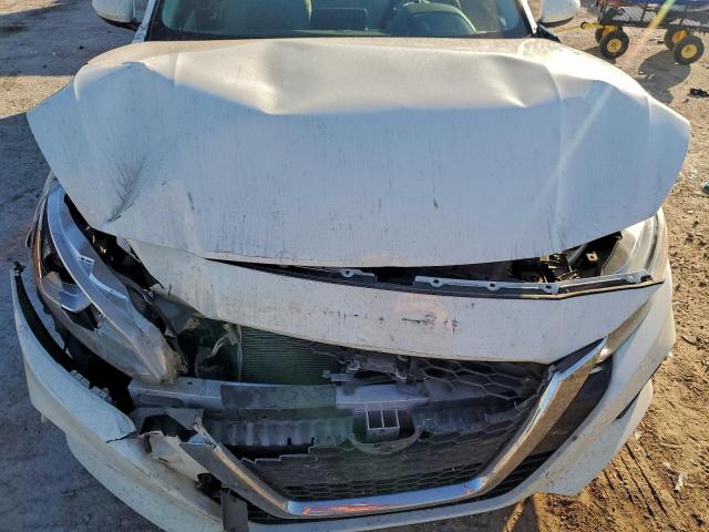 Nissan Altima S Image 9