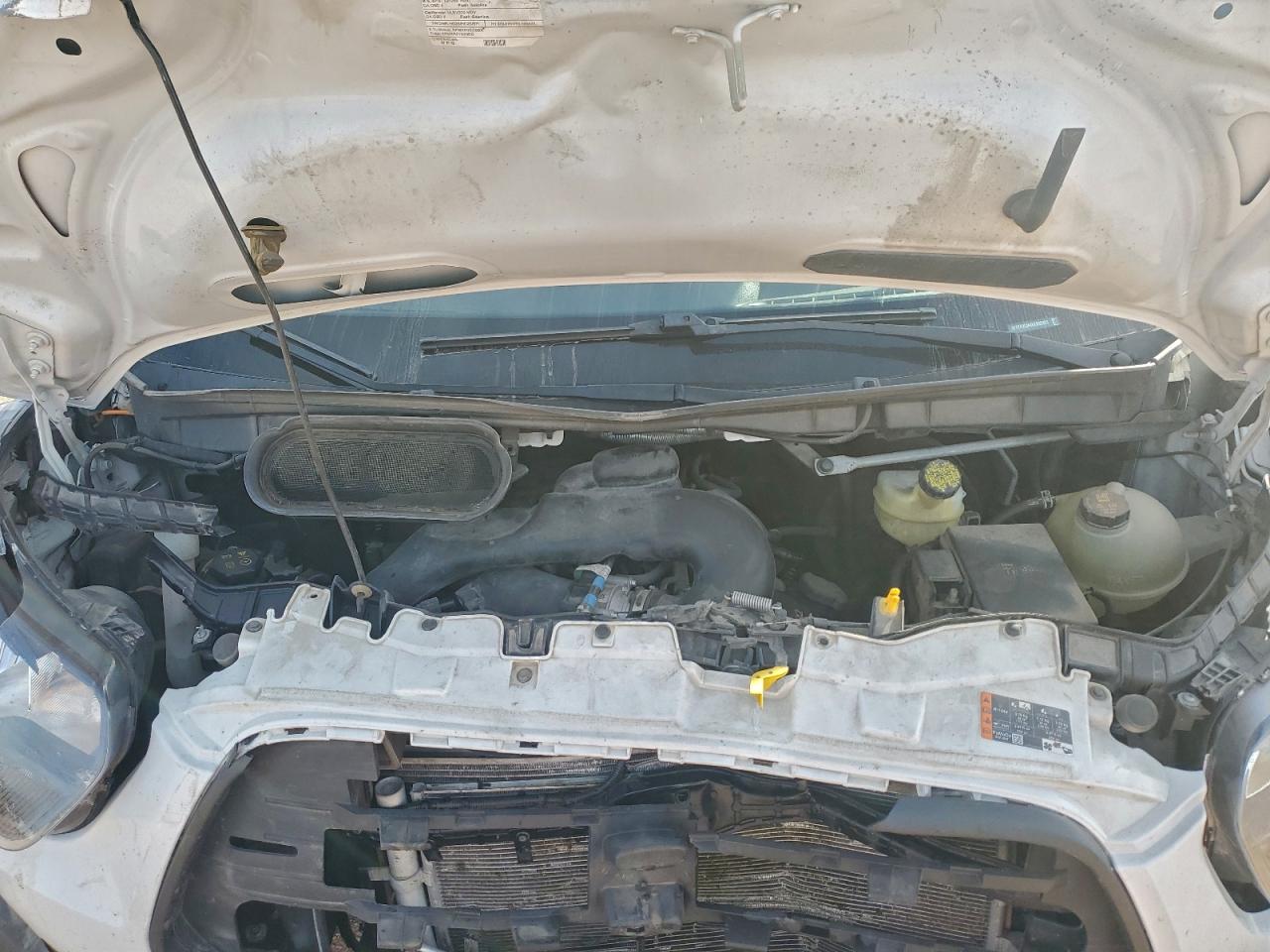 Ford Transit T-250 Image 8