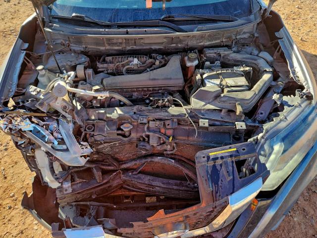 Nissan Rogue S Image 6