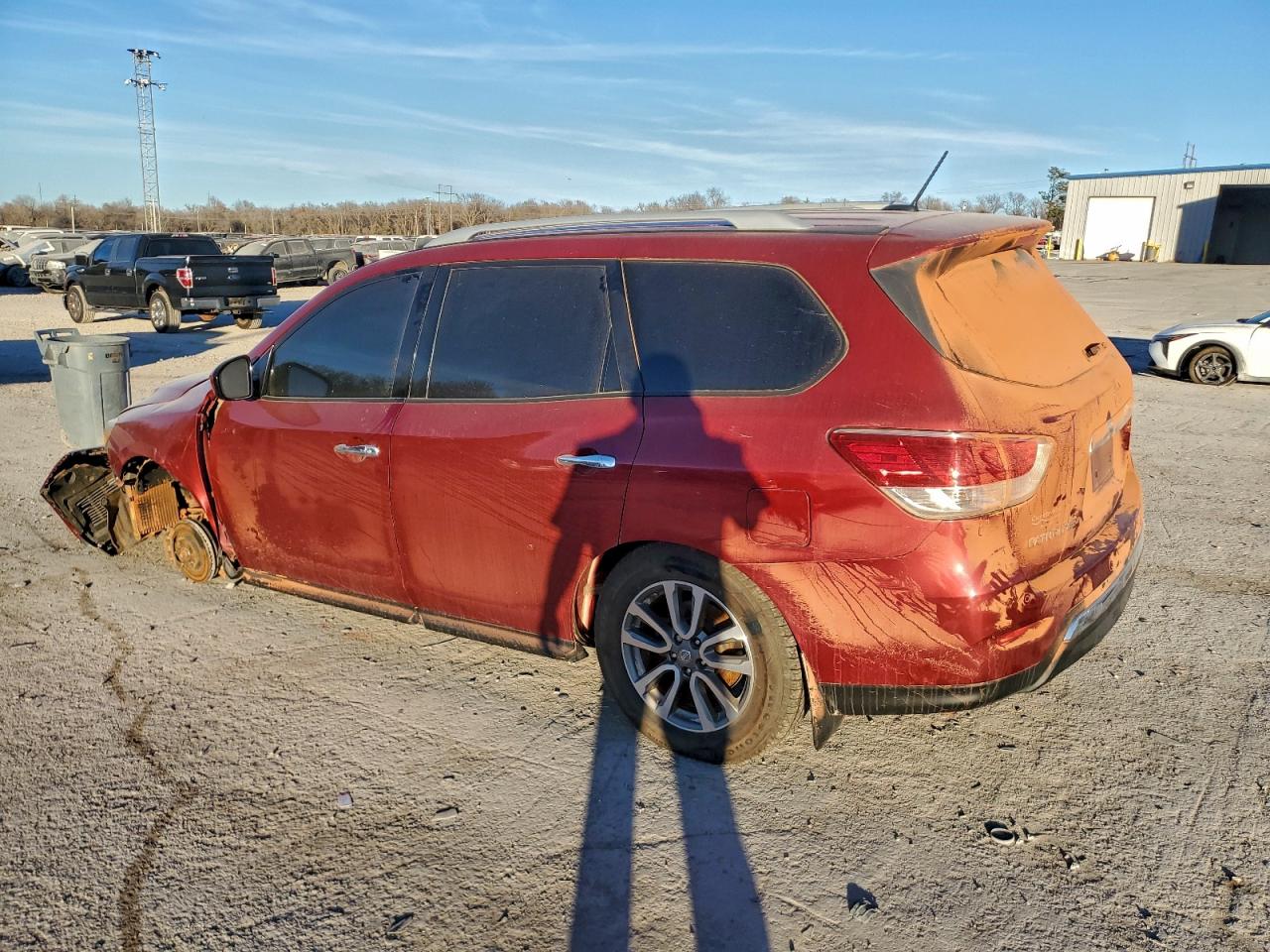 Nissan Pathfinder S Image 13