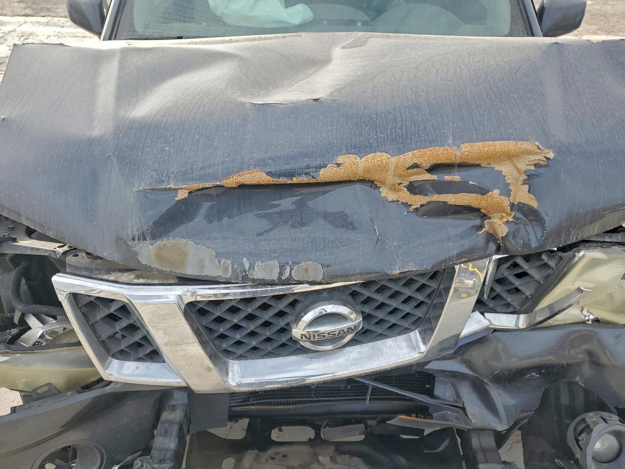 Nissan Pathfinder S Image 14