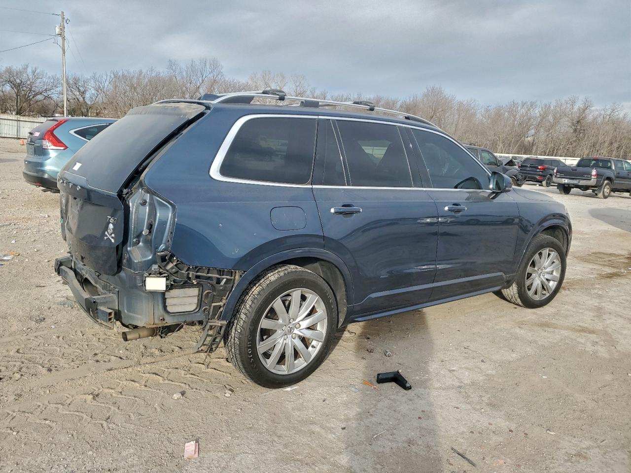 Volvo XC90 T6 Image 5