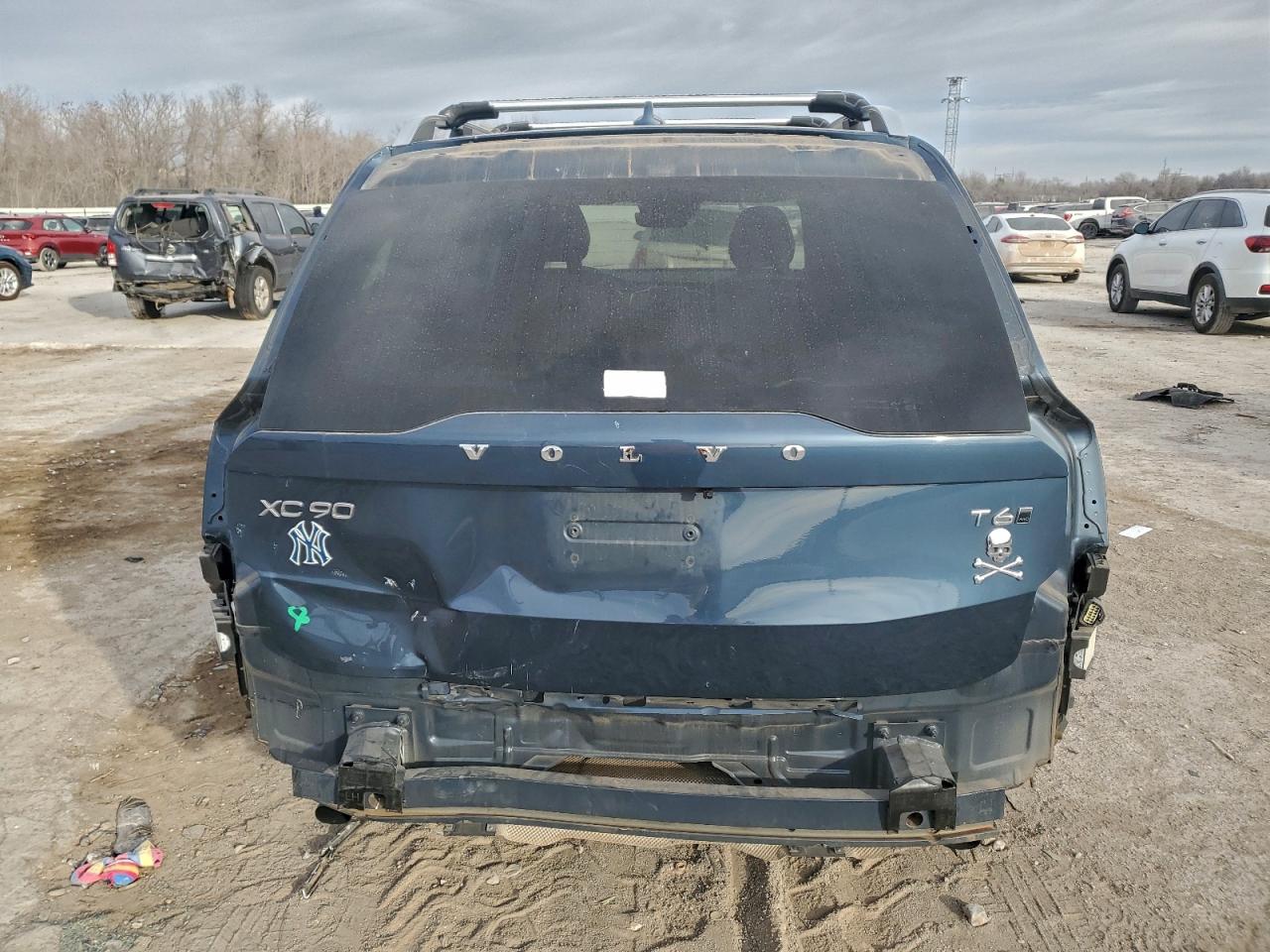 Volvo XC90 T6 Image 13