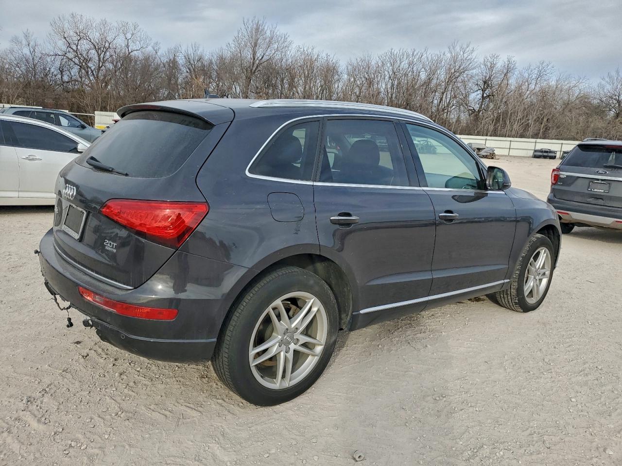 Audi Q5 Premium Plus Image 8