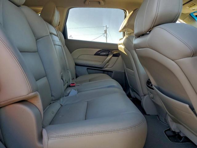 Acura MDX Image 8